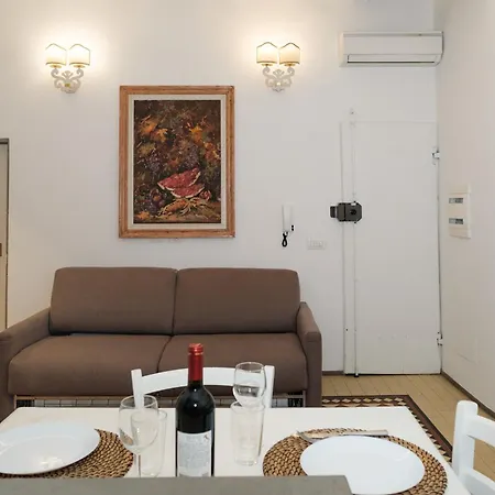 Borgo San Frediano Lab & Apartment Florence